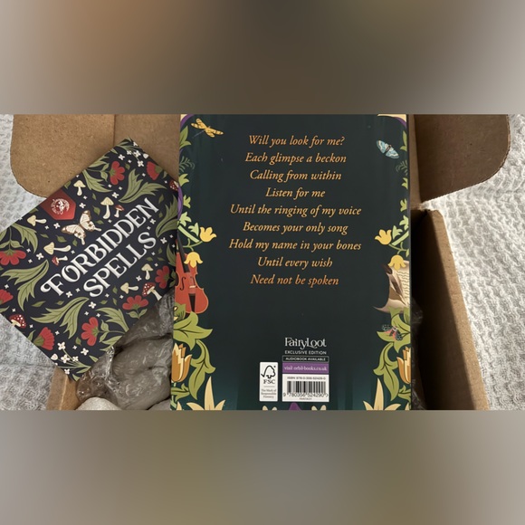 Fairy Loot Exclusive Edition Sorcery and Small Magics (The Wildersongs, 1) - Picture 5 of 5